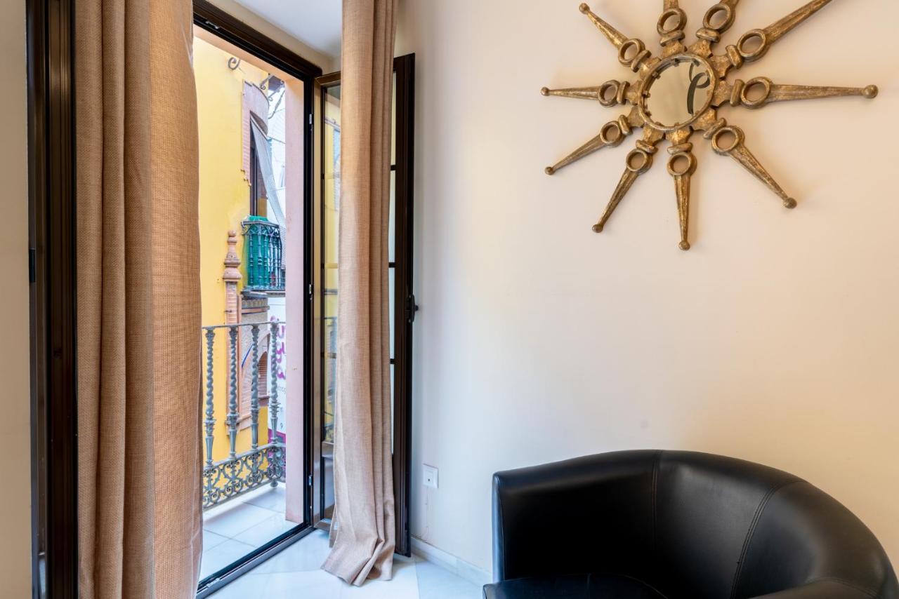 Precioso Y Moderno Apartamento En Centro De Sevilla エクステリア 写真