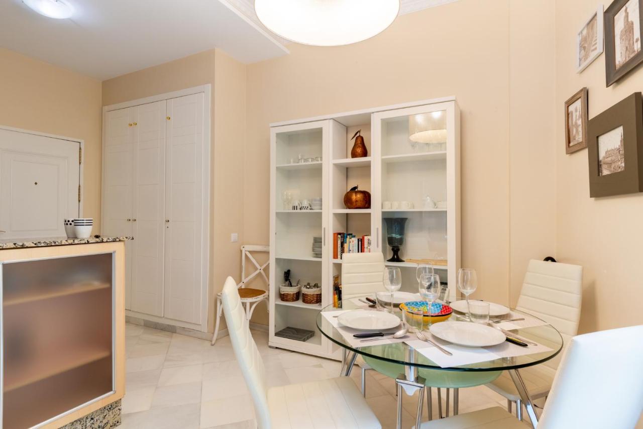 Precioso Y Moderno Apartamento En Centro De Sevilla エクステリア 写真