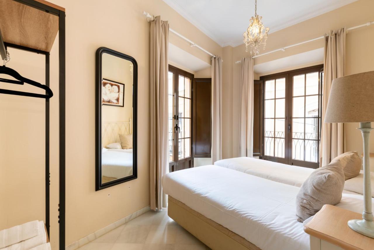 Precioso Y Moderno Apartamento En Centro De Sevilla エクステリア 写真